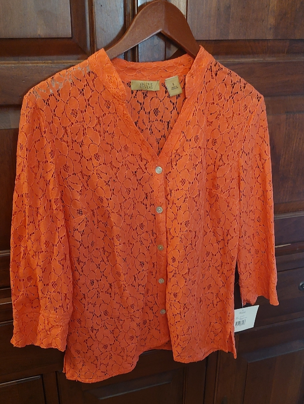 Valerie Stevens Orange Floral Lace Button-Front Top